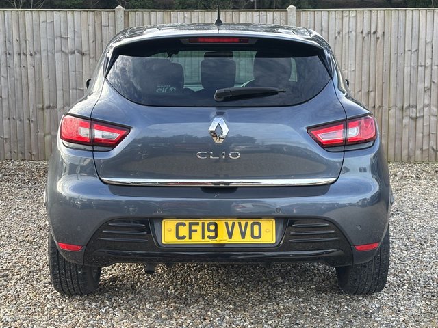 2019 RENAULT CLIO - Photo 4