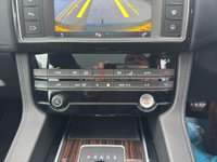 USED 2017 67 JAGUAR F-PACE 3.0 D300 V6 Portfolio SUV 5dr Diesel Auto AWD Euro 6 (s/s) (300 ps) &pound;200 TO SECURE DELIVERY AVAILABLE