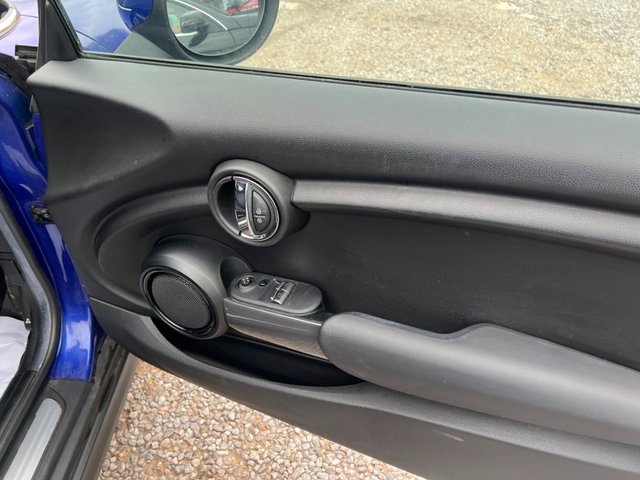 2018 MINI HATCH - Photo 10