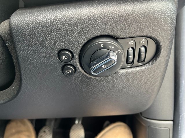 2018 MINI HATCH - Photo 11