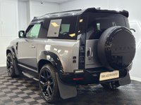 USED 2024 24 LAND ROVER DEFENDER 3.0 D300 MHEV X-Dynamic HSE SUV 3dr Diesel Auto 4WD Euro 6 (s/s) (300 ps) 