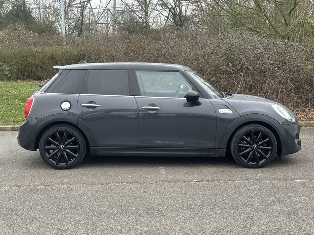2017 MINI HATCH - Photo 6