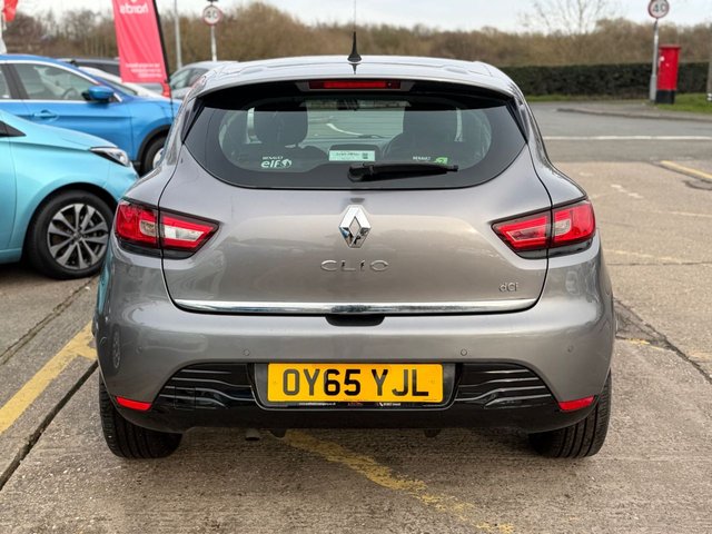 2015 RENAULT CLIO - Photo 10