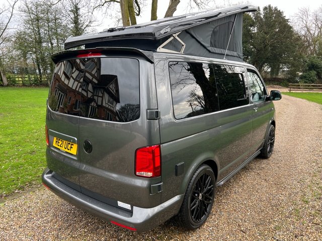 2021 VOLKSWAGEN TRANSPORTER 2.0 TDI T28 Highline Campervan SWB Euro 6 (s/s) 110 - Photo 8