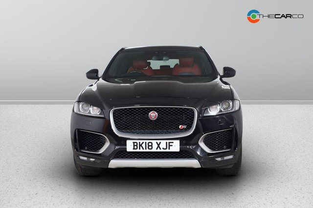 2018 Jaguar F-Pace - Photo 3