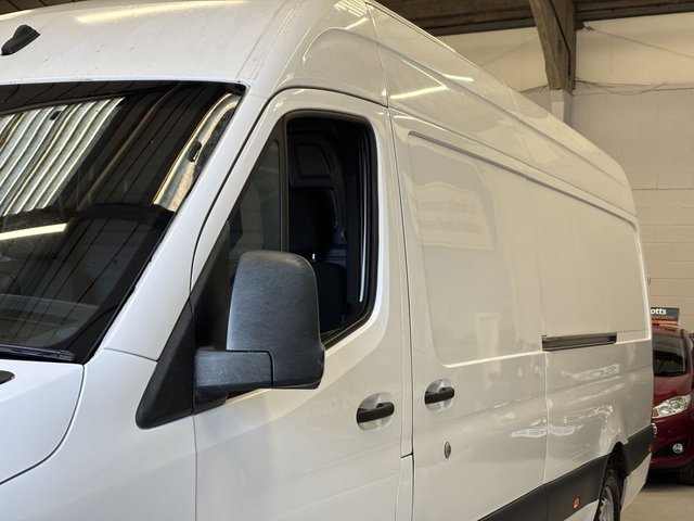 2020 Mercedes-Benz Sprinter - Photo 11