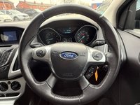 USED 2012 12 FORD FOCUS 1.6 Zetec Hatchback 5dr Petrol Manual Euro 5 (125 ps) REAR PARKING SENSOR, BLUETOOTH