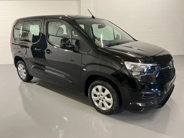 View our VAUXHALL COMBO LIFE