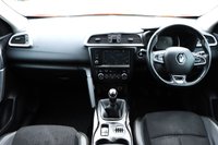USED 2015 65 RENAULT KADJAR 1.2 TCe Dynamique S Nav SUV 5dr Petrol Manual Euro 6 (s/s) (130 ps) Just Serviced Ready to Drive Away