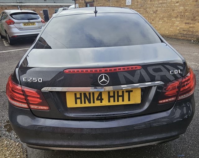 2014 MERCEDES-BENZ E-CLASS 2.1 E250 CDI AMG Sport Coupe 2dr Diesel G-Tronic+ Euro 5 (s/s) (204 ps) - Photo 5