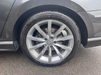 USED 2020 69 VOLKSWAGEN PASSAT 2.0 TDI EVO R-Line Estate 5dr Diesel DSG Euro 6 (s/s) (190 ps) 