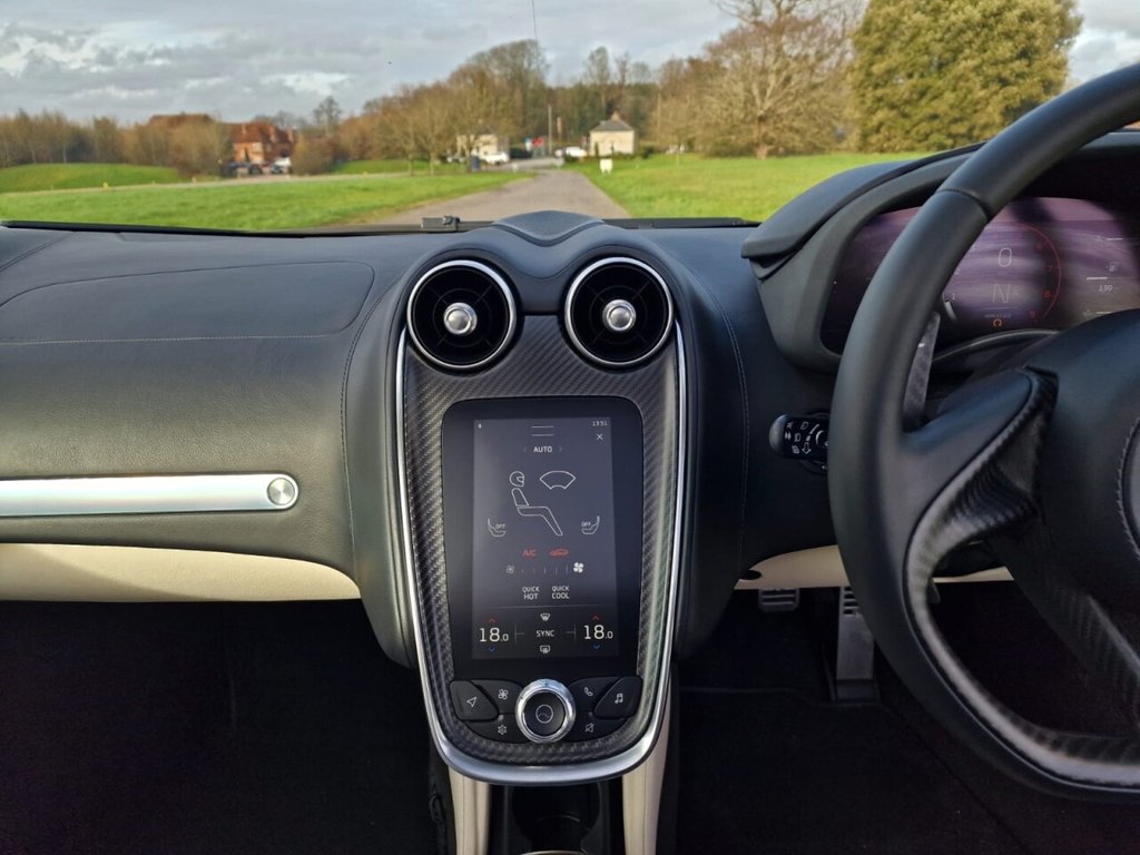 USED 2021 70 MCLAREN GT 4.0T V8 Coupe 2dr Petrol SSG Euro 6 (s/s) (620 ps) FINANCE AVAILABLE
