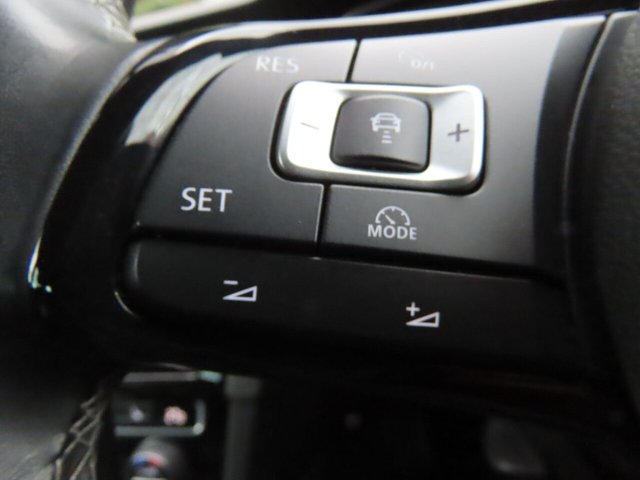 2018 VOLKSWAGEN GOLF - Photo 12