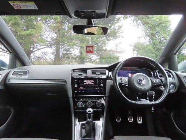 2018 VOLKSWAGEN GOLF - Photo 8