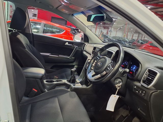 2022 KIA SPORTAGE - Photo 5