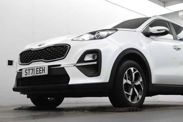 2022 KIA SPORTAGE - Photo 4