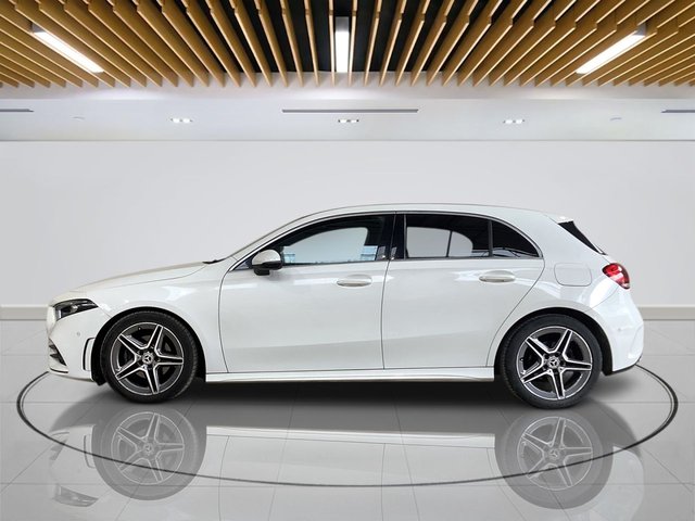 2019 Mercedes-Benz A-Class 1.5L Amg Line 5dr - Photo 5