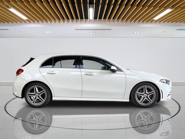 2019 Mercedes-Benz A-Class 1.5L Amg Line 5dr - Photo 8