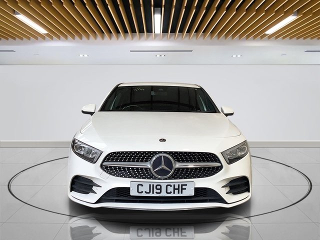 2019 Mercedes-Benz A-Class 1.5L Amg Line 5dr - Photo 2