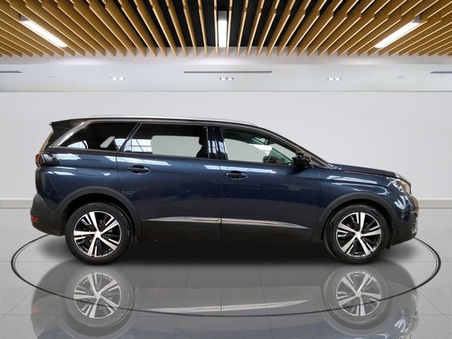 2019 Peugeot 5008 1.2L Allure 5dr - Photo 9