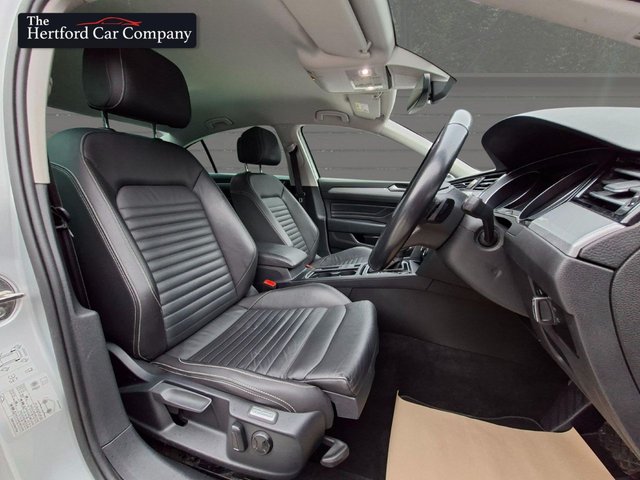 2021 Volkswagen Passat 1.5L Sel 4dr - Photo 11