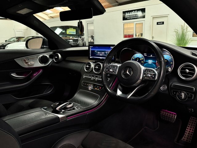 2020 Mercedes-Benz C-Class 2L Amg Line 2dr - Photo 4