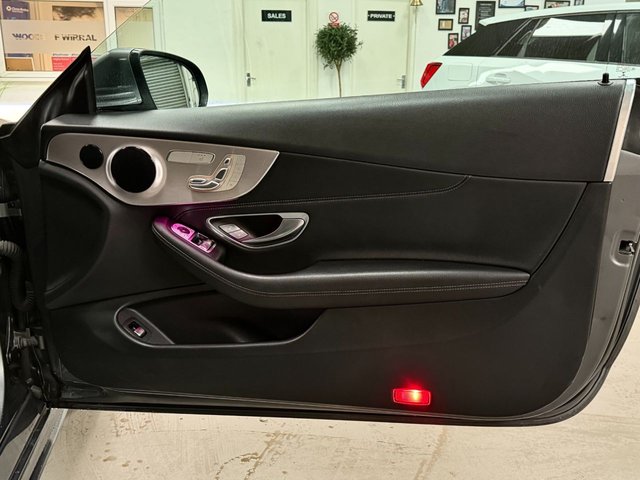 2020 Mercedes-Benz C-Class 2L Amg Line 2dr - Photo 7