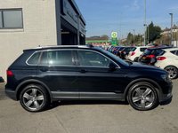 USED 2017 17 VOLKSWAGEN TIGUAN 2.0 TDI BlueMotion Tech SEL SUV 5dr Diesel DSG Euro 6 (s/s) (150 ps) AUTO -- 1 OWNER -- SAT NAV -- HEATED SEATS -- CAR PLAY -- SUNROOF