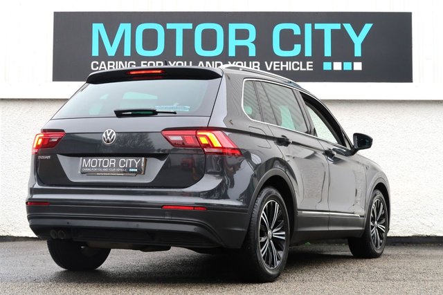 2018 VOLKSWAGEN TIGUAN 2.0 TDI SE Navigation SUV 5dr Diesel Manual Euro 6 (s/s) (150 ps) - Photo 3