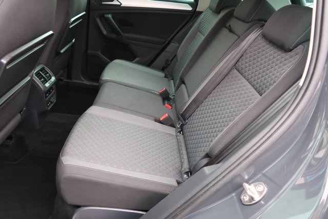 2018 VOLKSWAGEN TIGUAN 2.0 TDI SE Navigation SUV 5dr Diesel Manual Euro 6 (s/s) (150 ps) - Photo 12