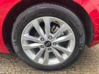 USED 2018 18 KIA CEED 1.6 GDi 2 Hatchback 5dr Petrol Manual Euro 6 (s/s) (133 bhp) LOW MILES 19K + SAT NAV + FSH + CARPLAY + HD CAMERA + AC