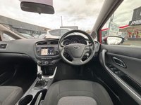 USED 2018 18 KIA CEED 1.6 GDi 2 Hatchback 5dr Petrol Manual Euro 6 (s/s) (133 bhp) LOW MILES 19K + SAT NAV + FSH + CARPLAY + HD CAMERA + AC