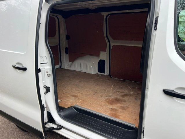 2022 CITROEN DISPATCH 1.5 BlueHDi 1000 Enterprise Pro M Panel Van 6dr Diesel Manual FWD 2 Euro 6 (s/s) (100 ps) - Photo 8