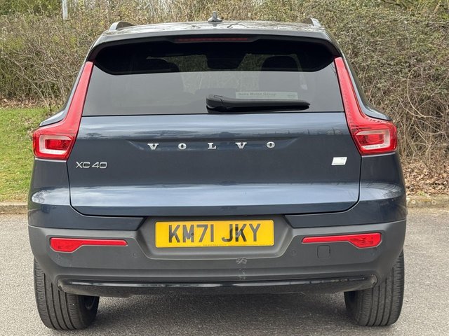 2021 VOLVO XC40 - Photo 4