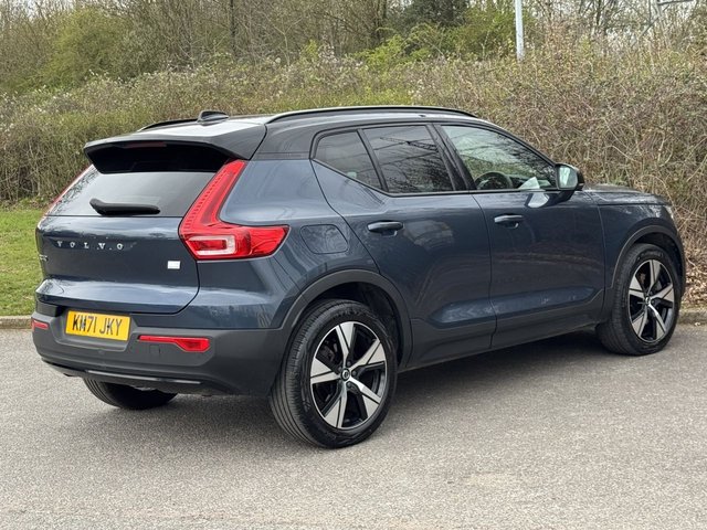 2021 VOLVO XC40 - Photo 5