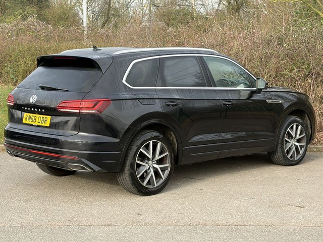 2018 VOLKSWAGEN TOUAREG - Photo 5