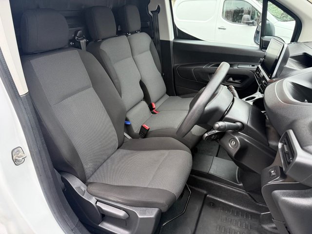 2021 PEUGEOT PARTNER 1.5 BlueHDi 1000 Professional Standard Panel Van 5dr Diesel Manual SWB Euro 6 (100 bhp) - Photo 10