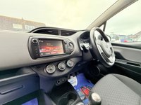 USED 2015 15 TOYOTA YARIS 1.33 Dual VVT-i Icon Hatchback 5dr Petrol Manual Euro 5 Euro 5 (99 ps) FSH  - Low Mileage 5 door hatchback