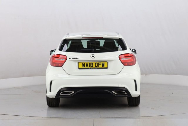 2018 Mercedes-Benz A Class 1.5L Amg Line 5dr - Photo 9