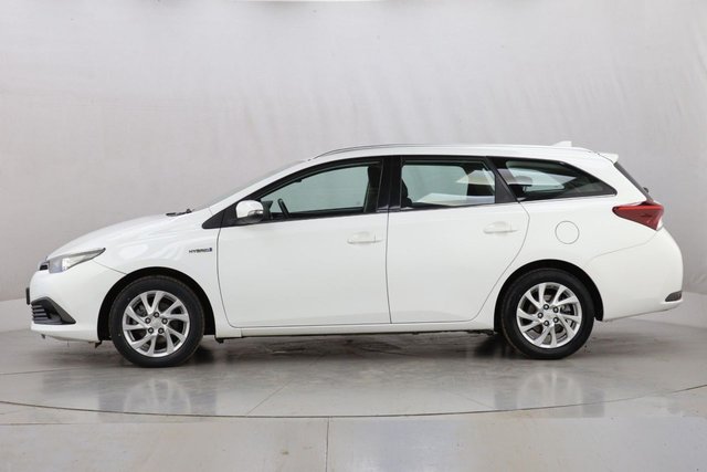 2018 Toyota Auris 1.8L Icon Tech 5dr - Photo 6
