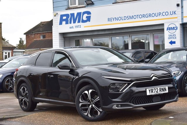 View our Citroen C5 X 1.2 PureTech Shine Hatchback 5dr Petrol EAT8 Euro 6 | 1 PREVIOUS OWNER | HEATED STEERING WHEEL | VIRTUAL COCKPIT | HEADS UP DISPLAY | 360 CAMERAS | REVERSE CAMERA 