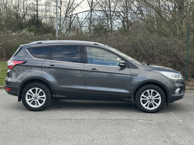 2017 FORD KUGA - Photo 6