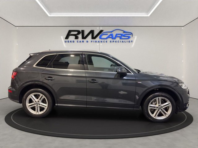 2020 Audi Q5 2L S Line 5dr - Photo 6