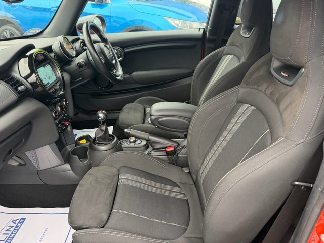 2020 MINI Hatch 1.5L Cooper Sport 3dr - Photo 5