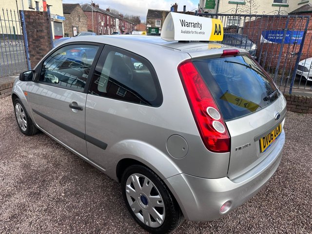 2006 FORD FIESTA - Photo 4