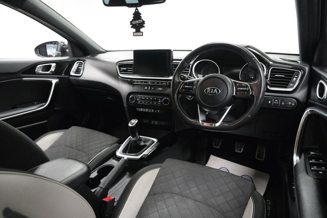 2019 KIA CEED 1.6 CRDi GT-Line Euro 6 (s/s) 5dr - Photo 11