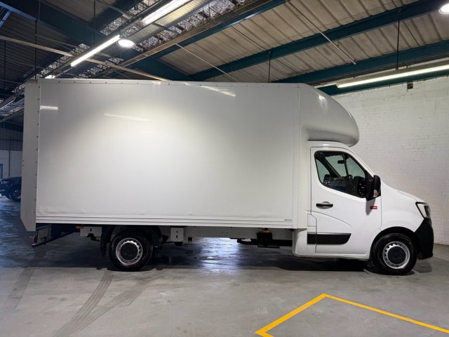 2021 RENAULT TRUCKS MASTER - Photo 9