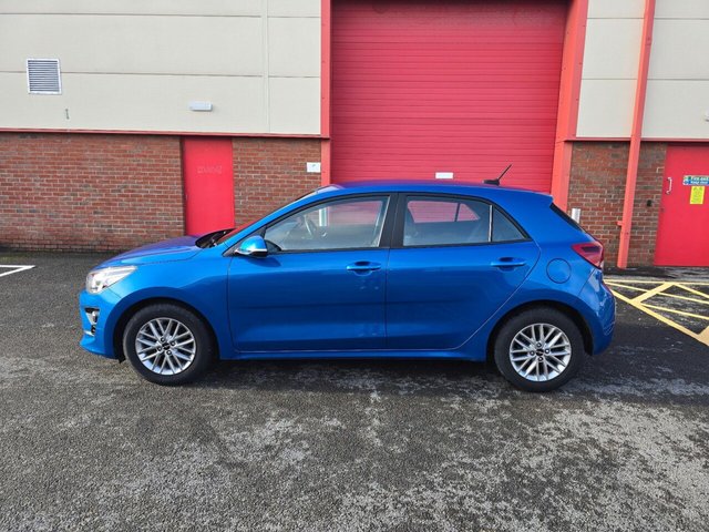 2023 KIA RIO - Photo 10