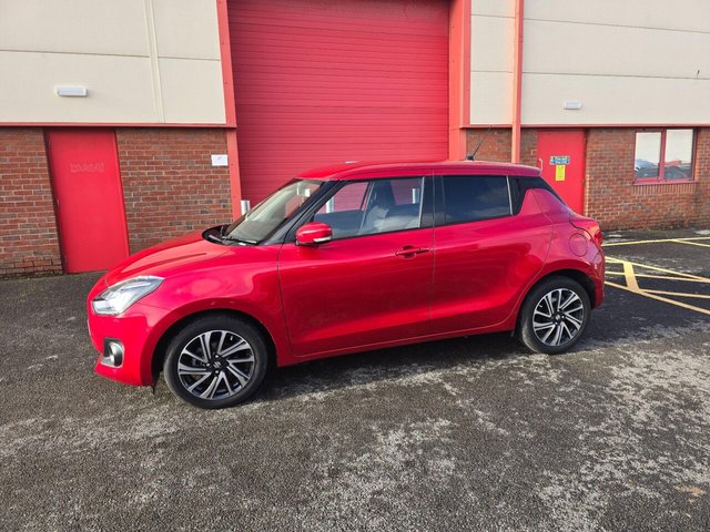 2022 SUZUKI SWIFT - Photo 10