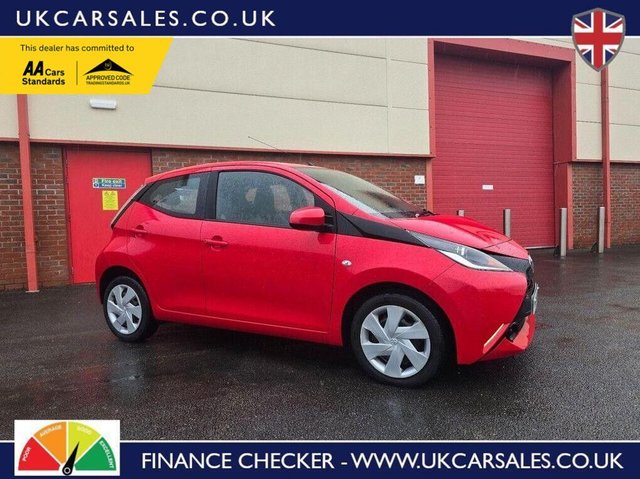 View our Toyota Aygo 1.0 VVT-i x-play Euro 5 5dr Euro 5